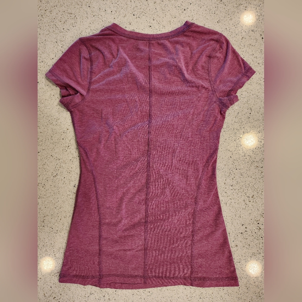 Pink cap sleeve Tek Gear workout top - Picture 2 of 4